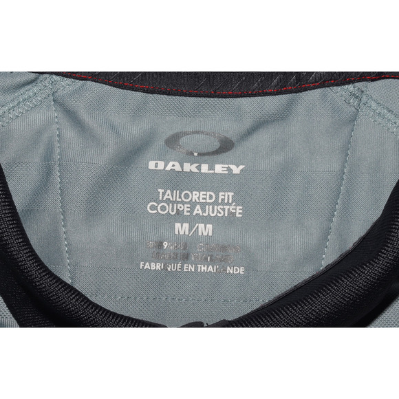 Oakley Tailored Fit Men's Short Sleeve Golf Polo Shirt Size Medium - Picture 7 of 8